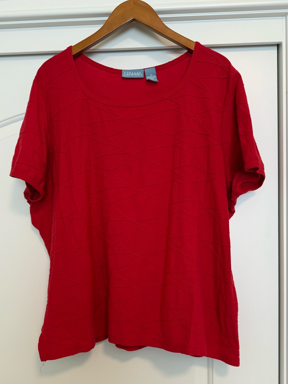 Liz & Me Red Short Sleeve Knit Top
